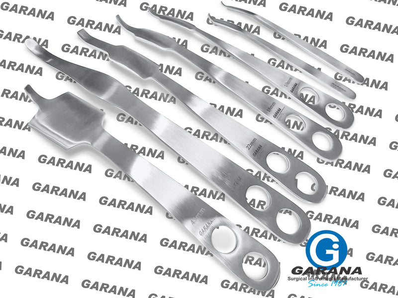 Hohman Retractor Set of 7 Pieces